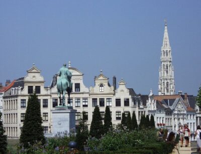 Walking Tour from Central Station to Manneken Pis