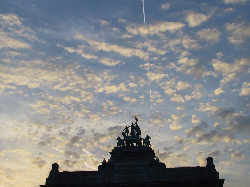 Brussels: Walking Tour from Central Station to Manneken Pis - The Palace of Justice and Brussels from above