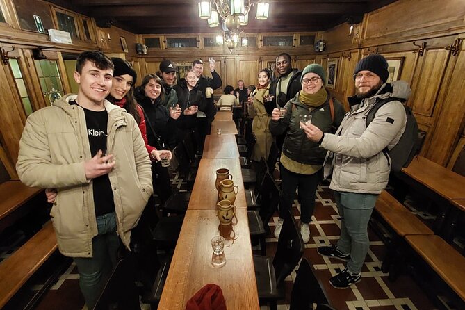 Chocolate and Beer Food Tour of Brussels - The final chocolate stop near La Bourse
