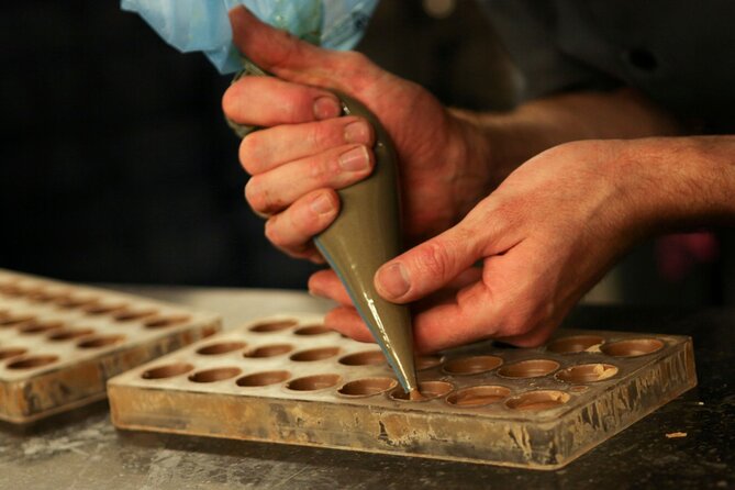 Chocolate and Beer Food Tour of Brussels - First taste at Les Galeries Royales Saint-Hubert