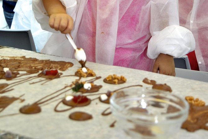 Chocolate Workshop at Choco-Story Brugge - Where it fits in a Bruges day