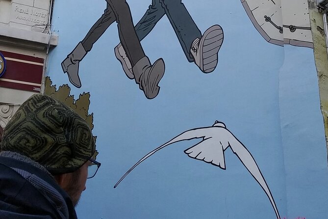 Comic Book Tour in Brussels - Tintin, The Tornasol Affair, and the Blue Lotus shop