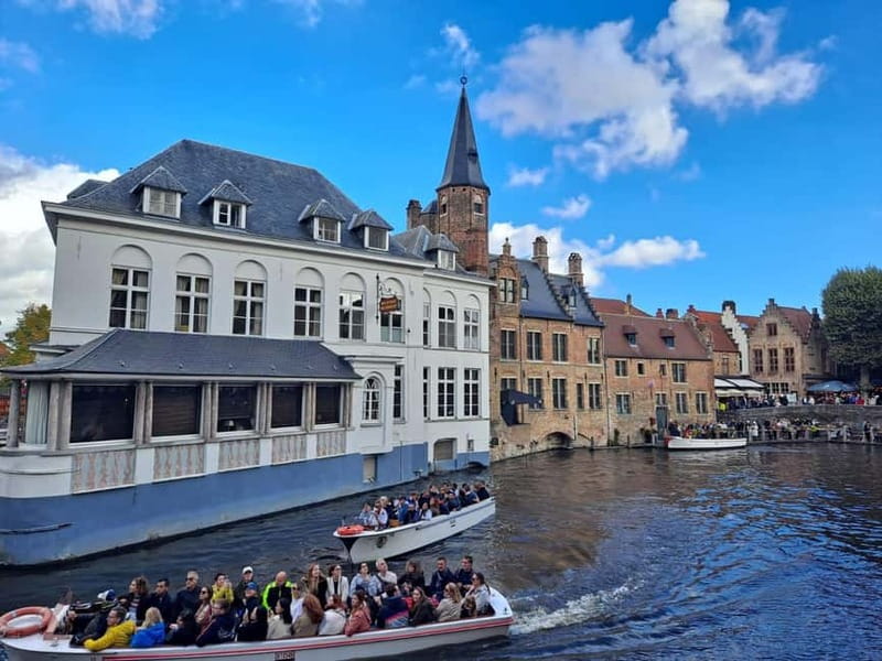 Day trip to Bruges from Paris with canal cruise - Your first look at Bruges