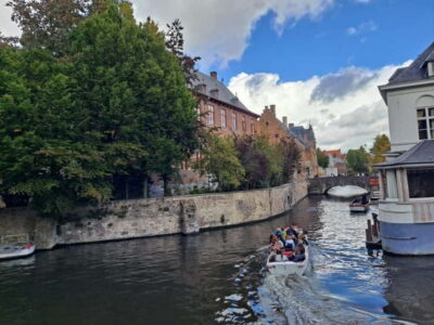 Day trip to Bruges from Paris with canal cruise