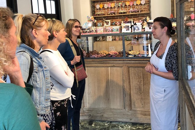 Discover authentic Ghent with historian & taste the best chocolate - Korenmarkt and the marks left by 800 years