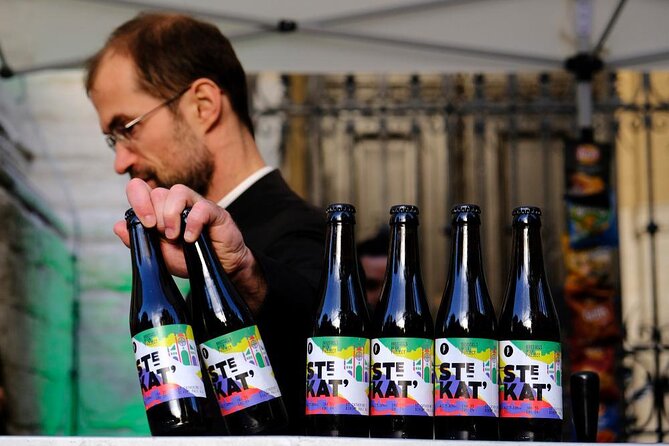 Discover Brussels beer world with a chocolate pairing by a young local - Why this Brussels beer walk works
