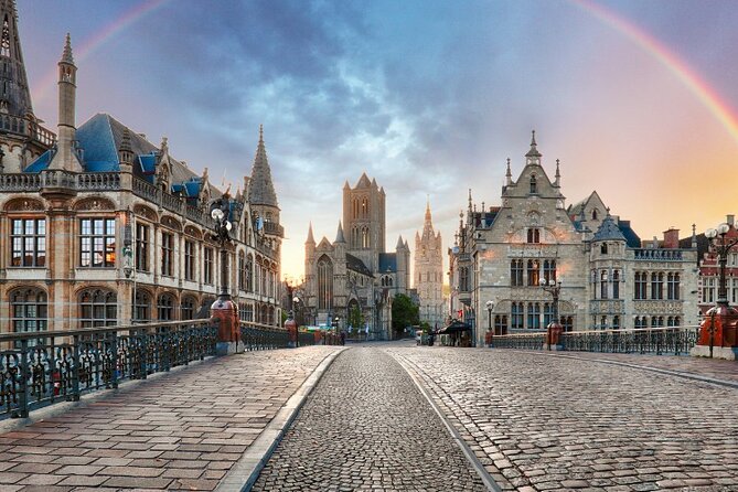 Discover Ghent while playing! Escape game - The alchemist - Why the private group format matters