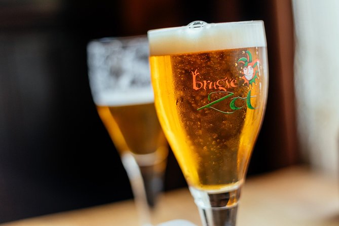 Drinks & Bites in Bruges Private Tour - Ending in Markt, Bruges’s grand central square