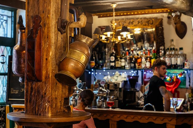 Drinks & Bites in Brussels Private Tour - How Much Food and Drink Do You Actually Get?