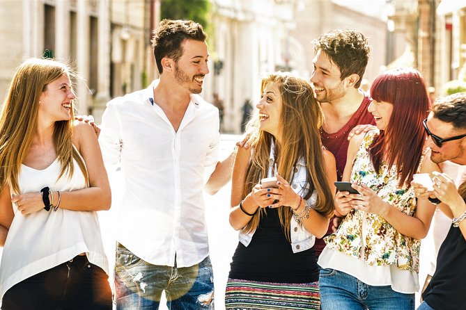 e-Scavenger hunt Antwerp: Explore the city at your own pace - A flexible way to see central Antwerp