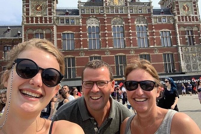 e-Scavenger hunt Ghent: Explore the city at your own pace - Ghent by game, not by guide