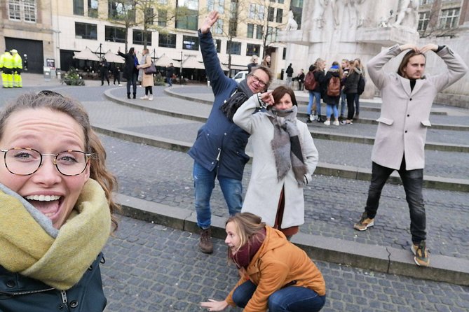 e-Scavenger hunt Kortrijk: Explore the city at your own pace - Parks, theater, and modern Kortrijk