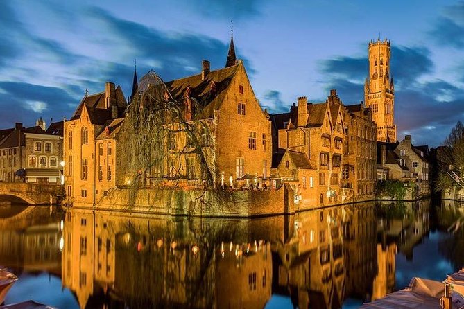 Evening Tour: The Dark Side of Bruges - Finishing at the Bauhaus bar