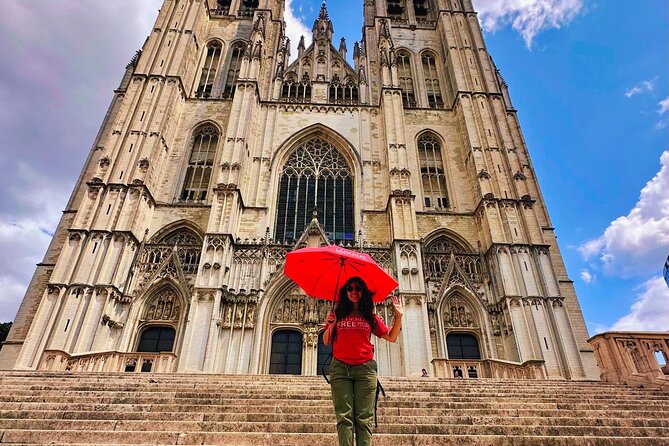 Evening Tour: The Dark Side of Brussels - Place du Jeu de Balle and the Marolles
