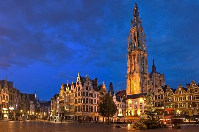 Evening Walking Tour: The Dark Side of Antwerp - The guides shape the experience