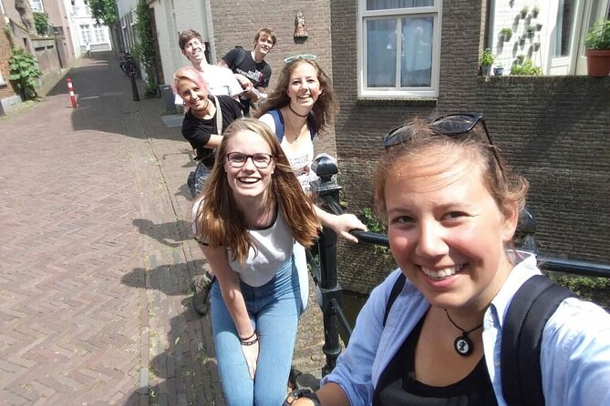 Exciting Murder Mystery - Interactive city walk in Antwerp - Turning Selfies Into Clues