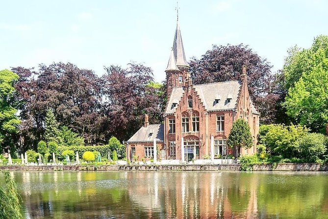 Exclusive PRIVATE Walking Tour of Bruges - Site Oud Sint-Jan and the quieter side of the route