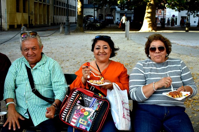 Food tasting & Historical walk - Starting near Fnac and the Markt