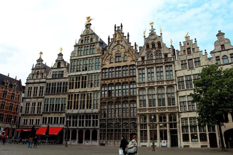 From Amsterdam: Cologne & Antwerp Full-Day Tour - Antwerp’s Grote Markt and the Brabo Fountain