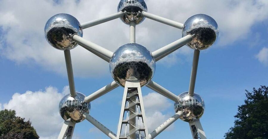 From Amsterdam: Private Sightseeing Trip to Brussels - Sablon for antiques and local shopping
