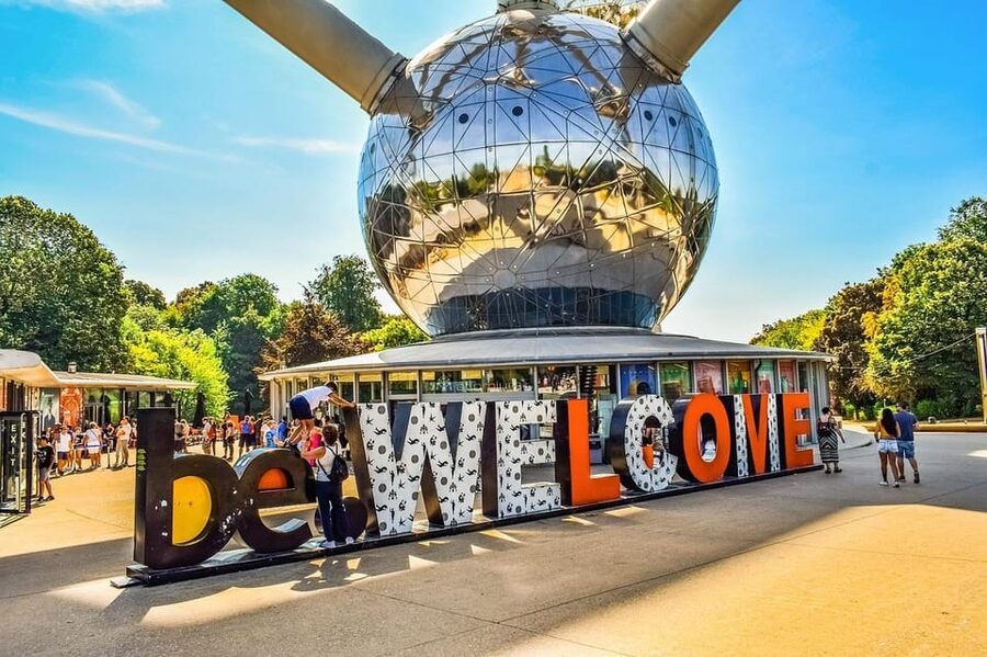 From Amsterdam: To Brussels - Travel as a VIP - What $1,060 means for value