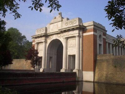 Great War Flanders Fields Minibus Tour w/ Lunch