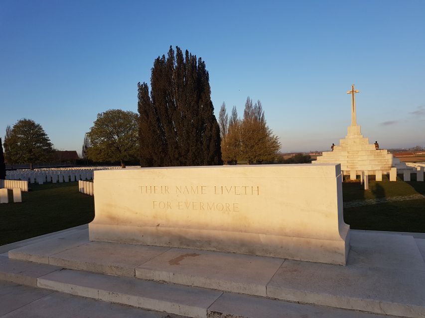 From Bruges: Great War Flanders Fields Minibus Tour w/ Lunch - Poppies, weather, and the best season