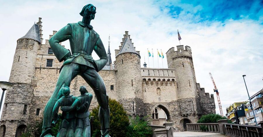 From Brussels: Full-Day Antwerp and Ghent Guided Tour - What you can realistically see