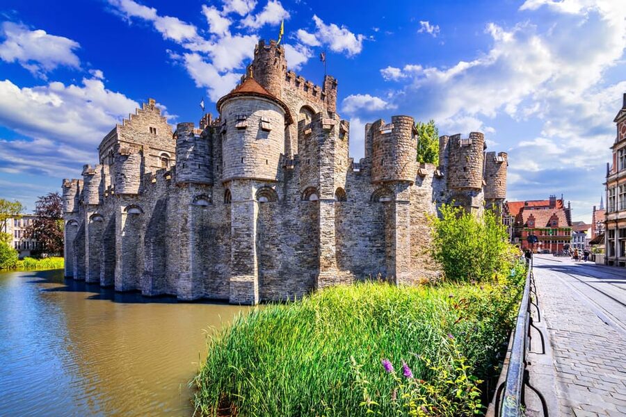 From Zeebrugge: Ghent and Bruges Shore Excursion - Two Belgian cities before your ship sails