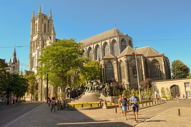 Full-Day City Tour of Ghent and Bruges from Brussels - The optional Bruges canal boat ride