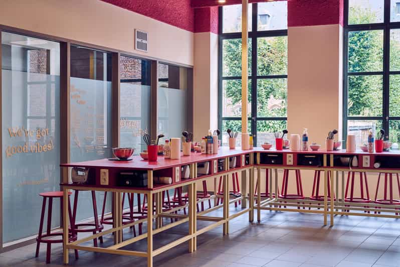 Ghent: Belgian Waffle-Making Workshop with Beer Tasting - Key points at a glance