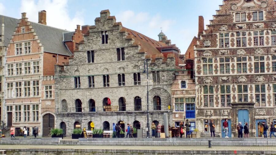 Ghent: Guided City Tour with Food Tastings - Five stops that turn sightseeing into a meal