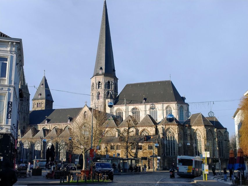 Ghent: Guided City Tour with Food Tastings - What the $93 price includes