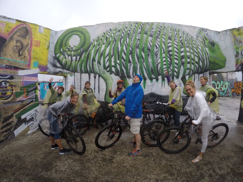 Ghent: Guided Urban Bike Tour - From the old center toward Ghent’s local neighborhoods