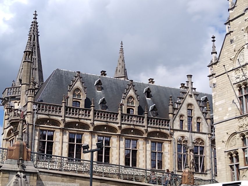 Ghent: Private Tour in Historical Center - Patrician houses and the City Hall