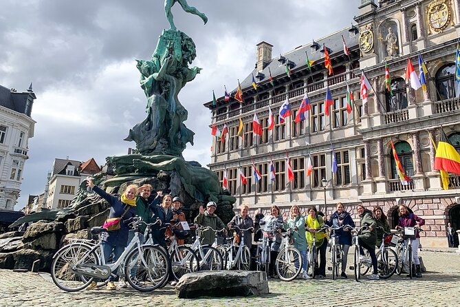 Guided Bike Tour: 2 Hours Highlights of Antwerp - Who will get the most from this Antwerp bike tour?