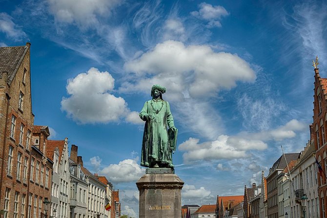 "Hidden Brugge" Photo Tour - 2hr open city tour & workshop - A Carefully Chosen Religious Building
