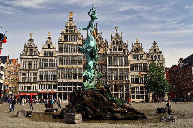 Historical Walking Tour: Legends of Antwerp - Rubenshuis and the story behind the famous painter