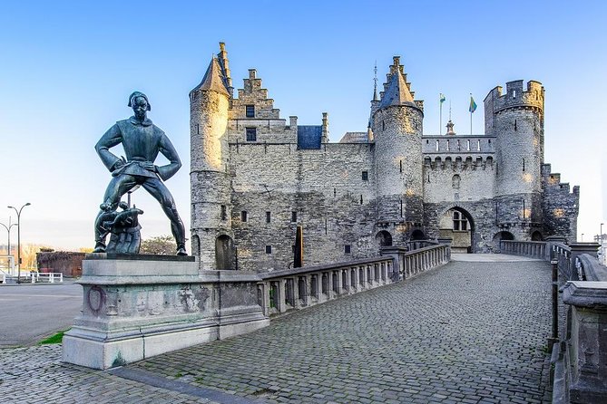 Historical Walking Tour: Legends of Antwerp - Vlaeykensgang, a medieval lane easy to miss