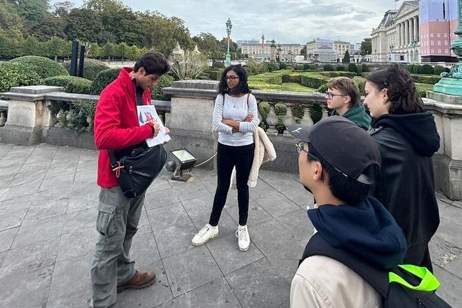 Historical Walking Tour: The Story of Brussels - by Legends - Manneken Pis and the city’s sense of humor