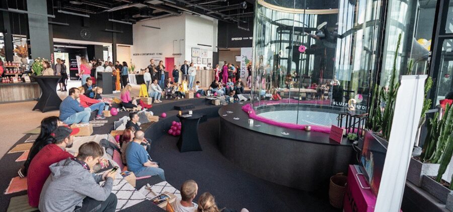 Luxembourg : Indoor Skydiving - Why companies may choose it for team building