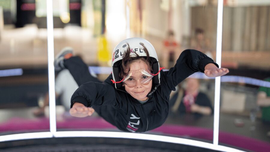 Luxembourg : Indoor Skydiving - What the $114 price really includes