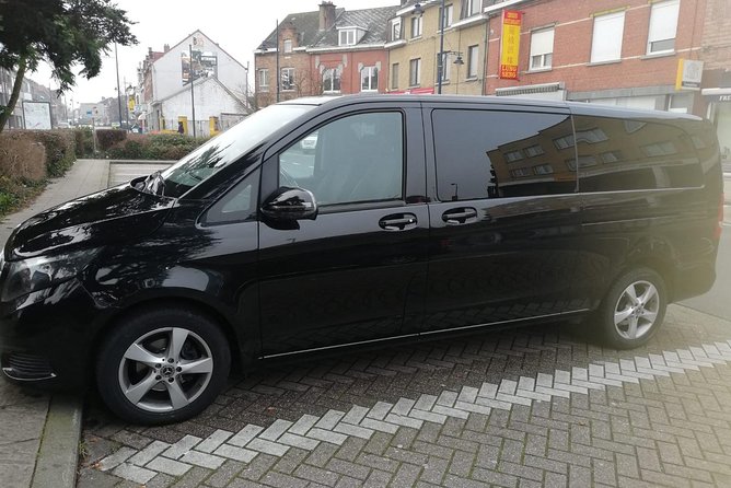 Luxury Minivan from Charleroi airport to the city of Brussels - Timing, traffic, and the advertised duration