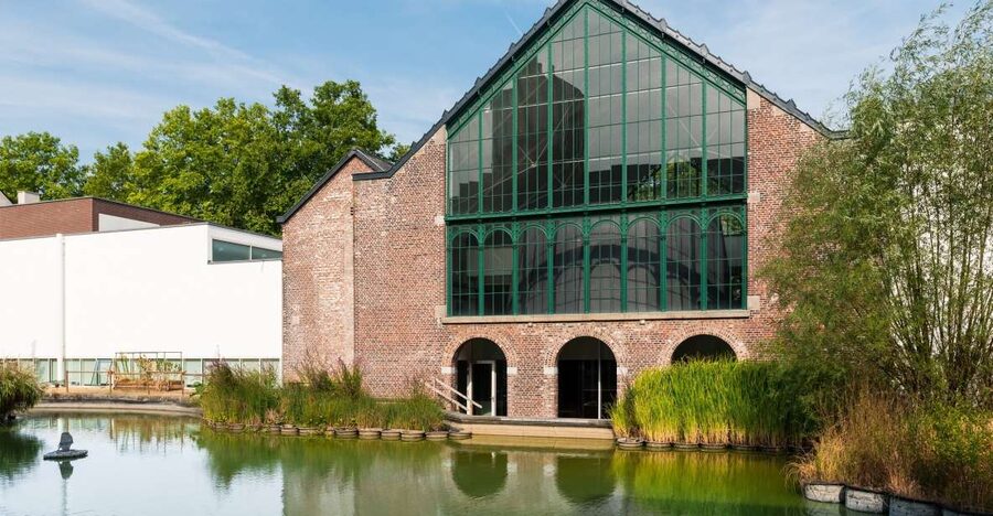 Mons : the Mons Memorial Museum - From medieval conflict to modern war