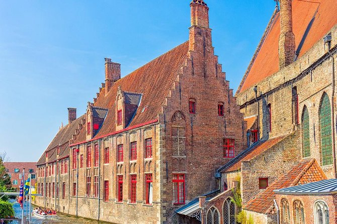 Private 3-hour walking tour of Bruges with official tour guide - The Basilica of the Holy Blood from the outside and inside