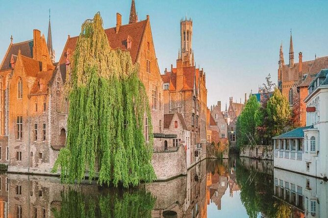Private Arrival Transfer from Brussels Airport to Bruges with Business car - What happens if your flight is late
