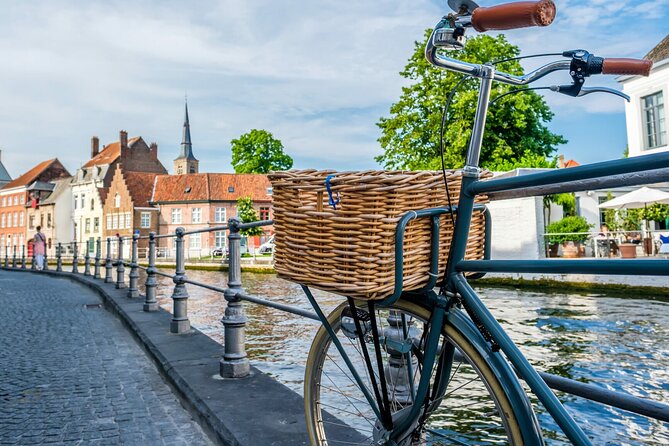 Private Bruges 3.5-Hour Guided Bike Tour: Discover Hidden Gems - Simon Stevin, the Markt, and Vlamingstraat