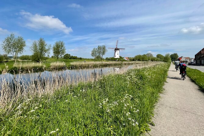 Private Bruges Countryside Cycling Tour to Damme with Guided Walk - Key points to know before you book