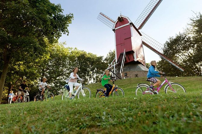 Private Bruges Countryside Cycling Tour to Damme with Guided Walk - A Belgian beer stop on the square