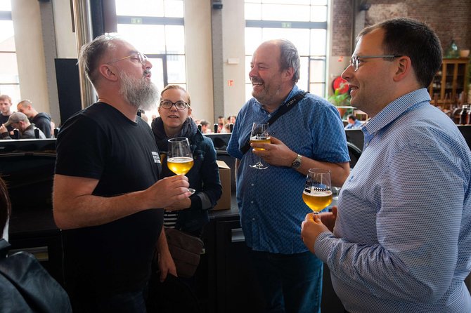 Private Ghent Beer & Brewery Tour by a young local - Belgian chocolate at Neuhaus